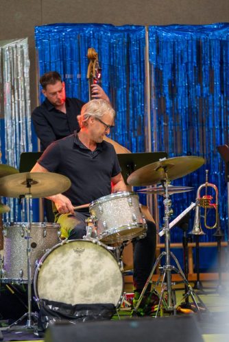 BigBand 207